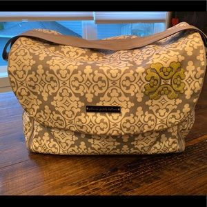 Petunia Pickle Bottom Abundance Diaper bag
